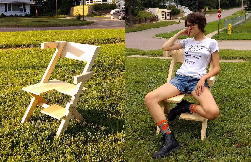 Israel Walker's nonbinary bisexual daughter models the "bi-chair" (Facebook/Israel Walker)