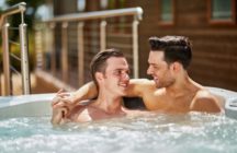 Hoseason holiday boss bans homophobes- gay couple in a hot tub