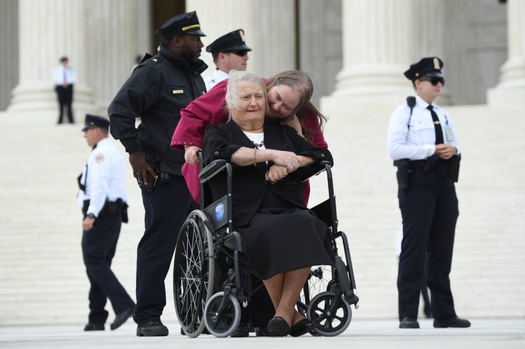 Aimee Stephens, plaintiff in first Supreme Court trans rights case, has died