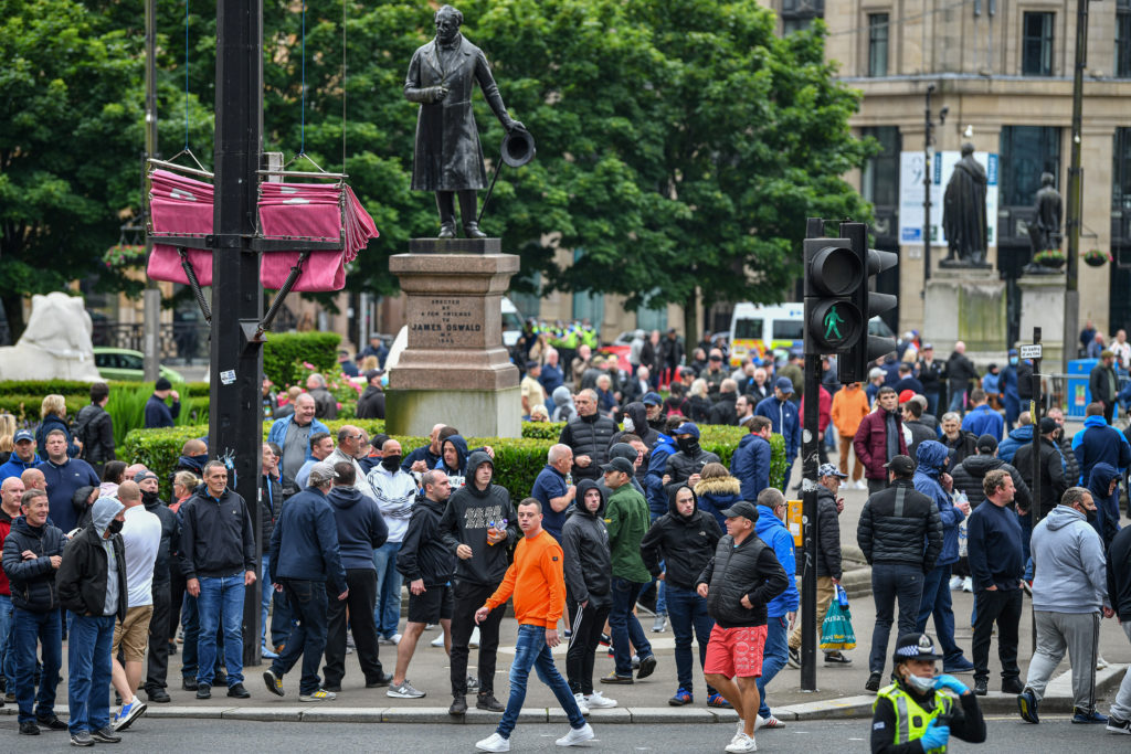 Robert Peel Glasgow's Robert Peel Statue Becomes Focal Point For Protests