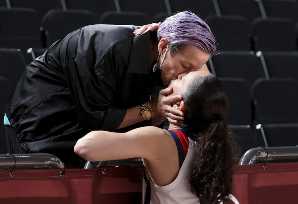 Megan Rapinoe sue bird olympics kiss