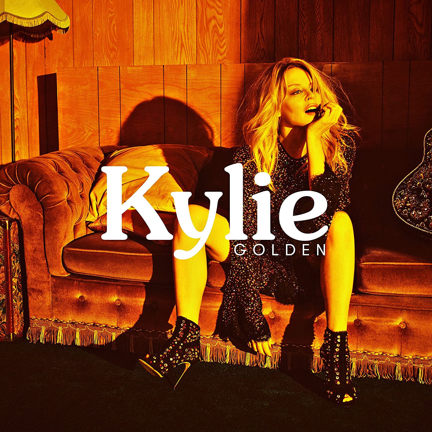 The album artwork for Golden by Kylie Minogue.