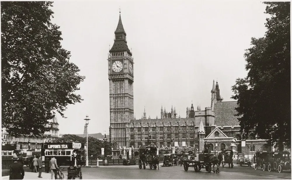Houses of Parliament and Big Ben in 1920s London