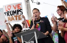 Carlos Guillermo Smith speaks at a rally