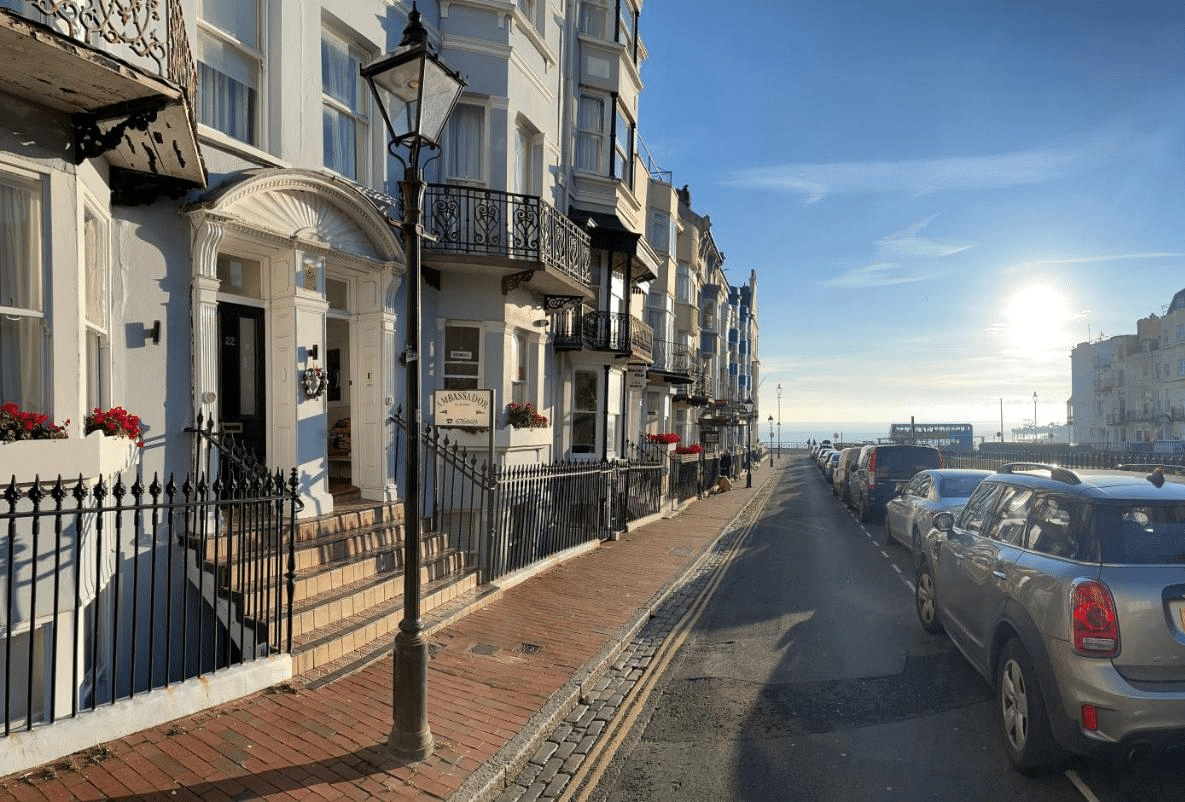 The Ambassador Hotel is a six-minute walk from Brighton Pier. 