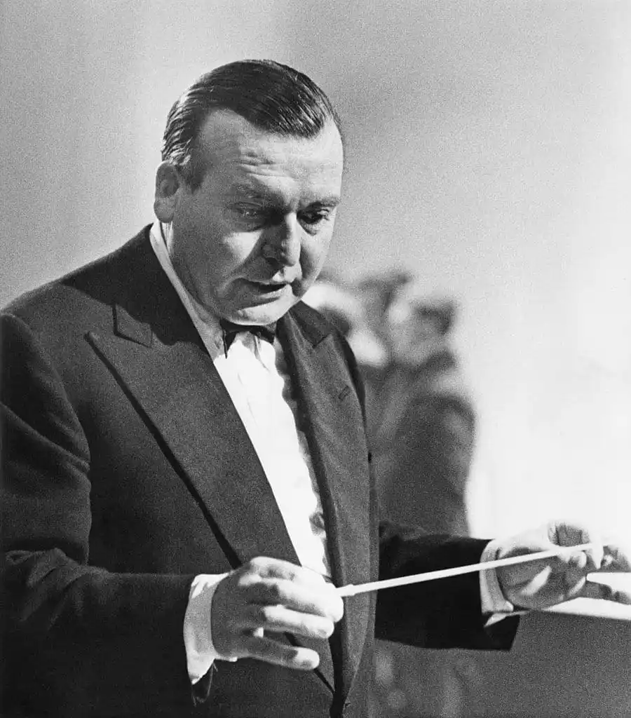 English conductor Eric Robinson conducted and presented at the BBC, and was the musical director of the Eurovision Song Contest in 1960 and 1963. 